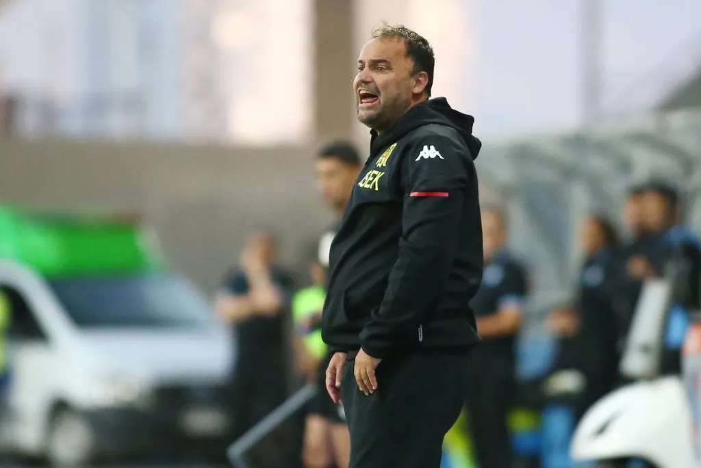 Coto Sierra es postulado para la selección chile en el futuro