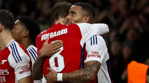 Gabriel Jesus, candidato a anotar en el juego entre Brentford y Arsenal, celebrando uno de sus goles contra Crystal Palace.
