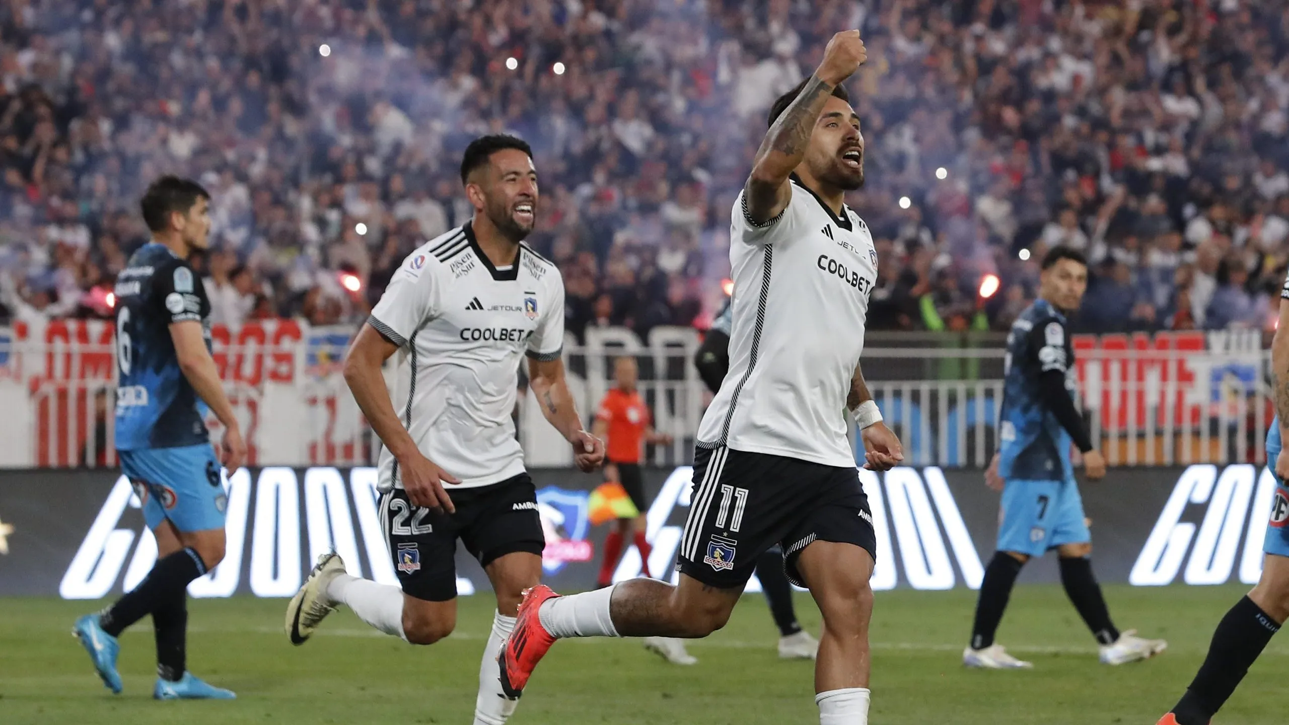 Marcos Bolados todavía no cierra su continuidad en Colo Colo. Foto: Photosport.