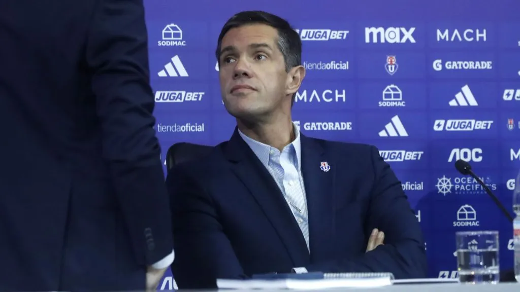 Herrera pidió la salida de Clark