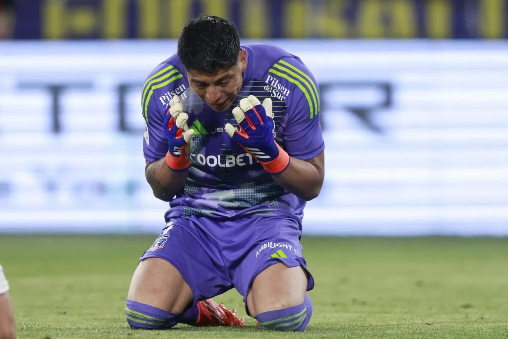 Cortés podría tener una nueva oportunidad en Colo Colo. Almirón ya pidió su regreso.