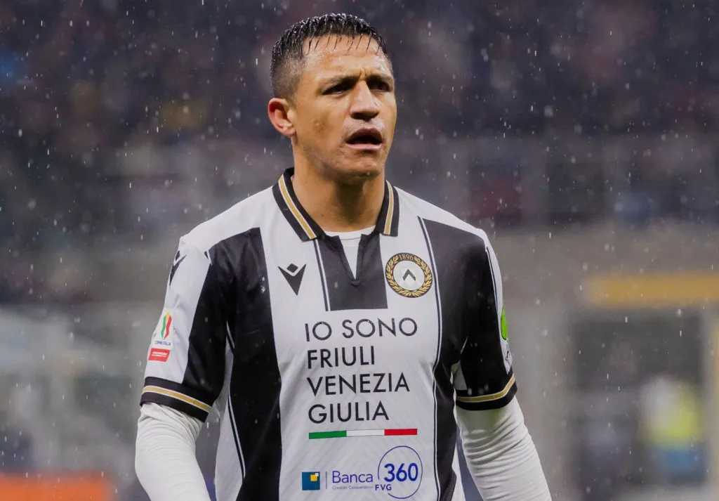 Alexis Sanchez jugando por Udinese.