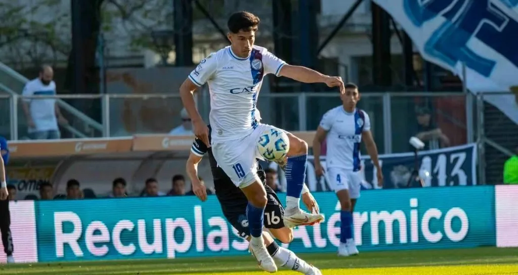 Salomón Rodríguez arribará al Colo Colo de Jorge Almirón.