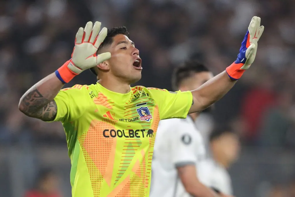 Cortés debe definir su continuidad en Colo Colo