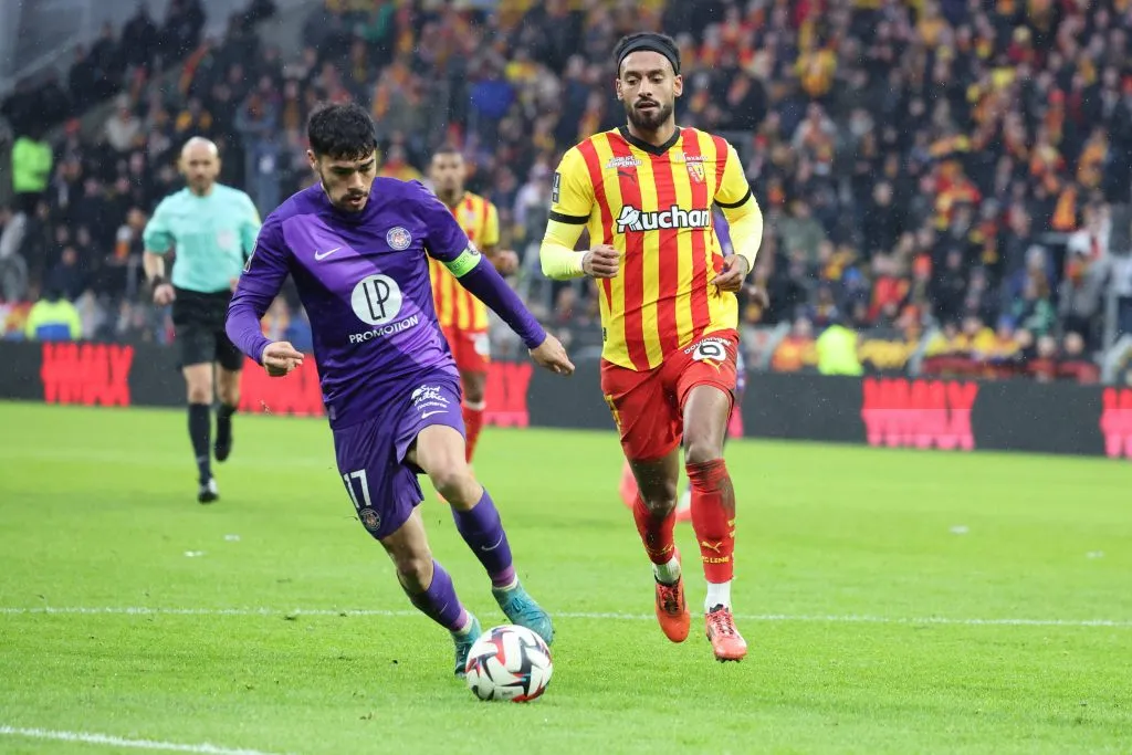 Gabriel Suazo en acción ante el Lens. (Foto: Laurent Sanson | Imago).