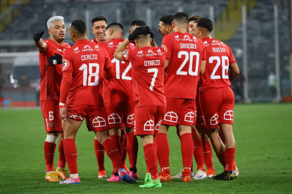 Ñublense pierde a gran parte de su plantel para la temporada 2025. Foto: Photosport.