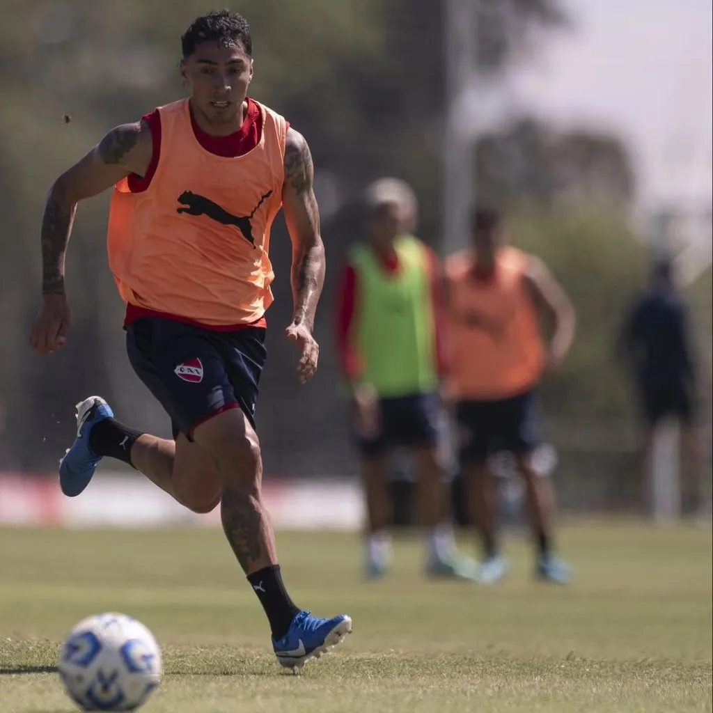 Luciano Cabral es destacado en Independiente