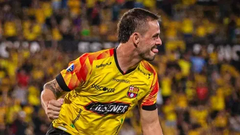 La U se aleja de Octavio Rivero en el mercado de fichajes.