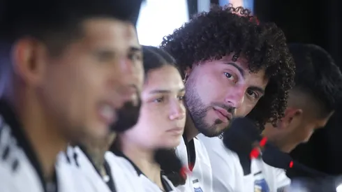 Maximiliano Falcón está molesto con Colo Colo por no ser prioridad en las renovaciones.