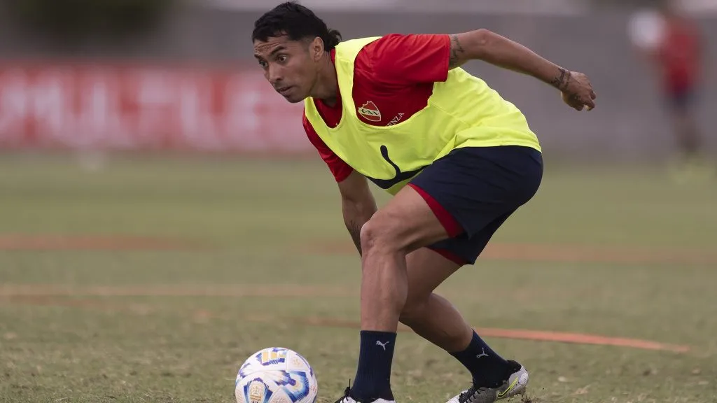 Cabral espera por su debut en Independiente