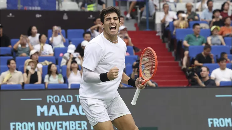 Cristian Garin lucha en el Australian Open