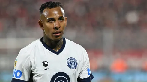 Sebastián Villa tiene dos grandes interesados en su fichaje: Colo Colo y el nuevo club de Gustavo Quinteros.