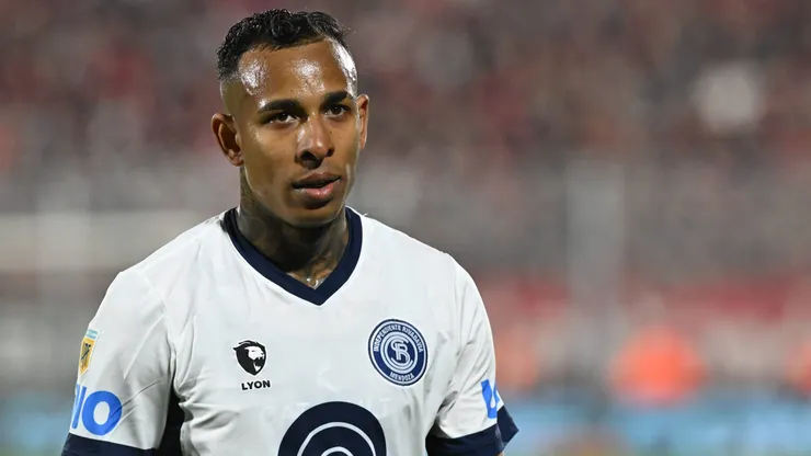 Sebastián Villa tiene dos grandes interesados en su fichaje: Colo Colo y el nuevo club de Gustavo Quinteros.