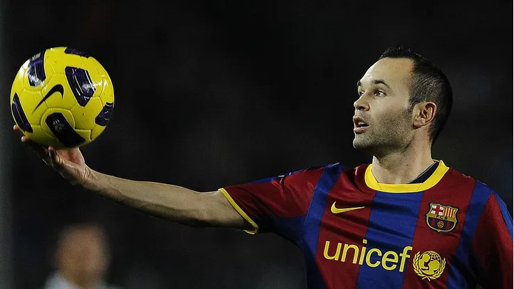 Iniesta eligió al mejor de la historia y su respuesta sorprende.