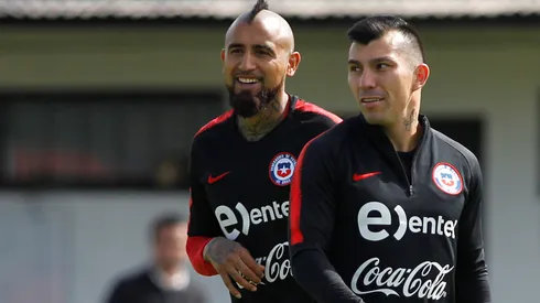 Gary Medel aspira a ganar en la UC un sueldo similar al de Vidal.