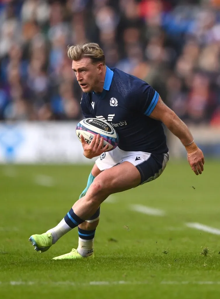 Stuart Hogg durante un partido entre Escocia e Irlanda en 2023 (Getty Images).