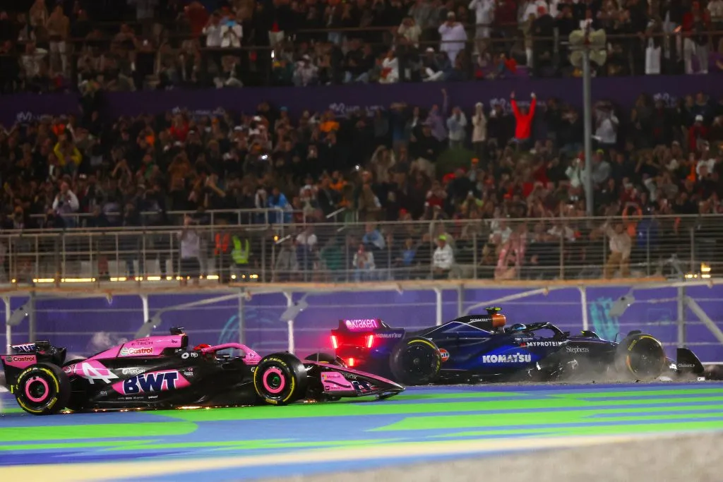 Esteban Ocon chocó a Franco Colapinto en el Gran Premio de Qatar. (Joe Portlock/Getty Images)