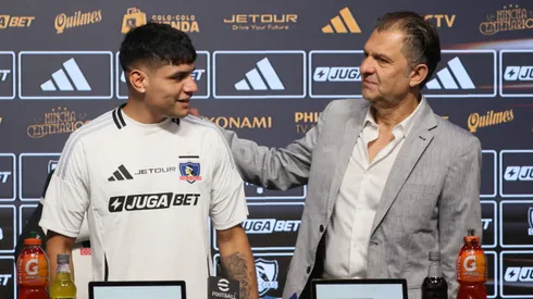 Claudio Aquino en su presentación por Colo Colo.