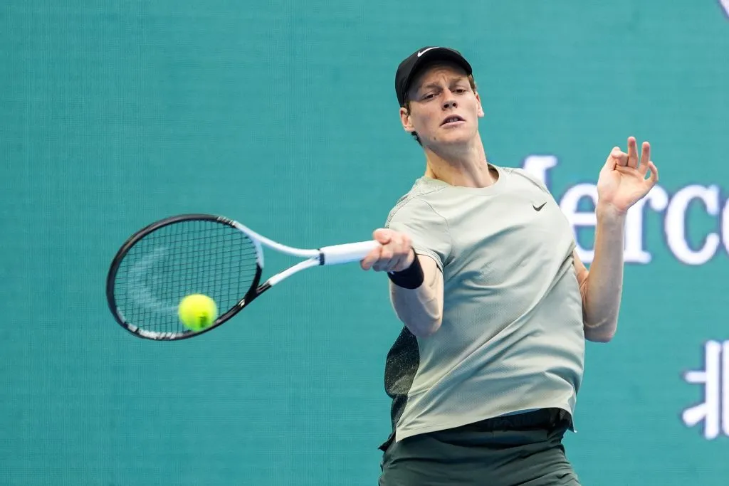 Jannik Sinner será el rival de Nico Jarry en Australia. (Photo by Shi Tang/Getty Images)