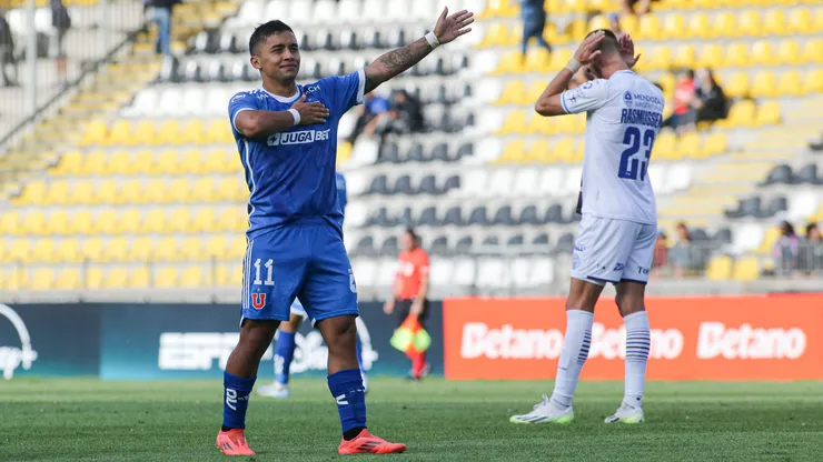Nicolás Guerra marcó dos goles por U de Chile ante Godoy Cruz.