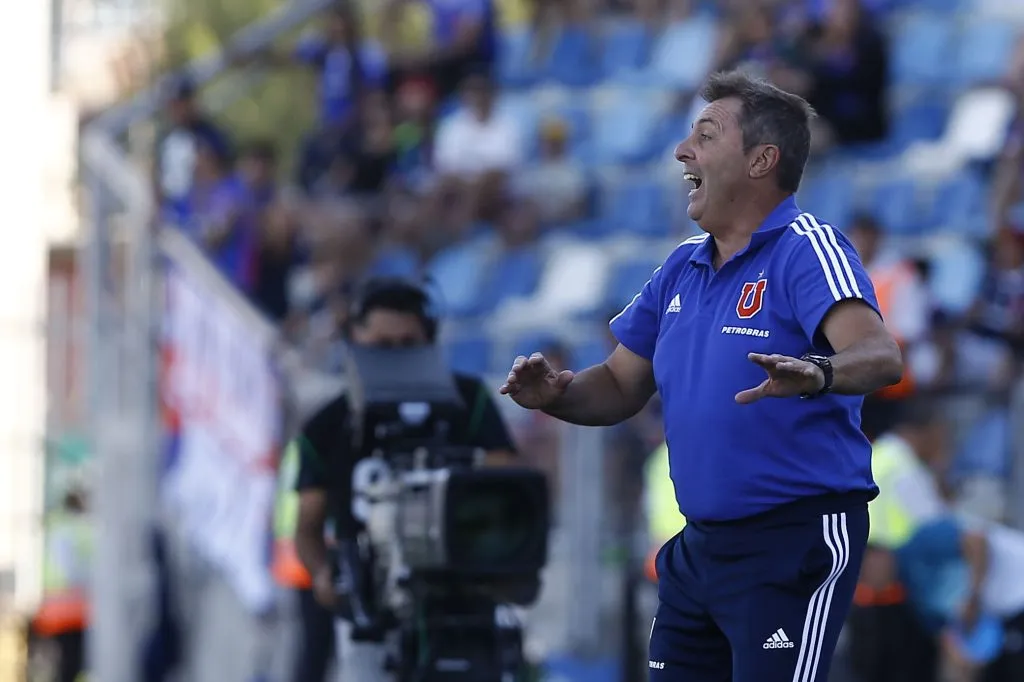 Frank Kudelka dirigió a la U de Chile entre mayo de 2018 y marzo de 2019. (Karin Pozo/Photosport).