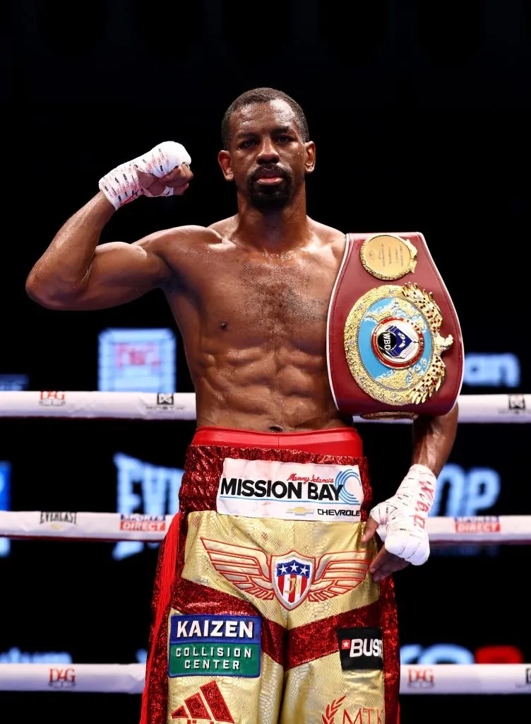 Jamel Herring tras obtener el título mundial superpluma de la WBO (Getty Images).