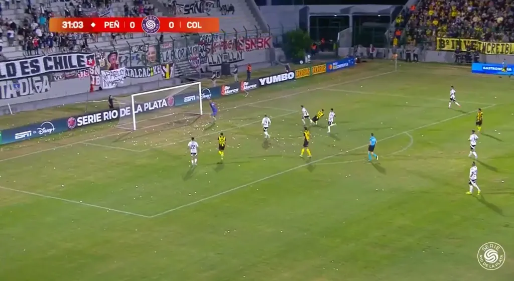 Una de las tomas del gol de Silvera. (Captura Disney+).