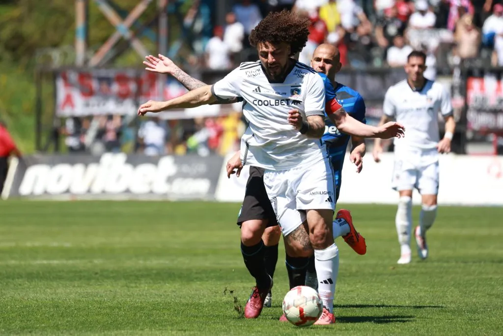 Falcón desea irse por la puerta chica de Colo Colo