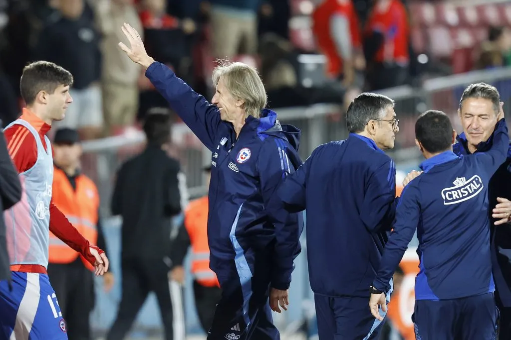 Ricardo Gareca tendrá una semana para trabajar con la selección chilena en febrero. Foto: Pepe Alvujar/Photosport