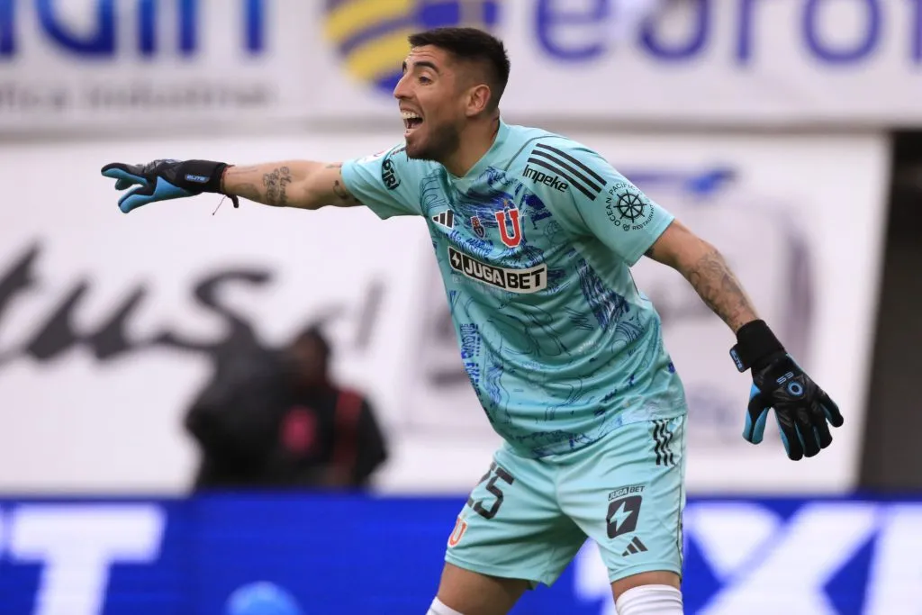 Gabriel Castellón volverá al arco de la U vs River Plate. Foto: Marco Vazquez/Photosport