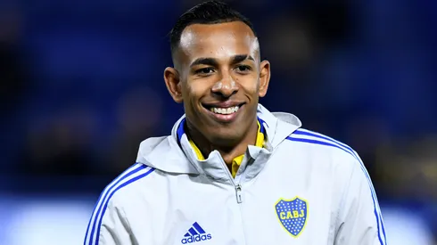 Colo Colo insistirá en fichaje de Sebastián Villa.