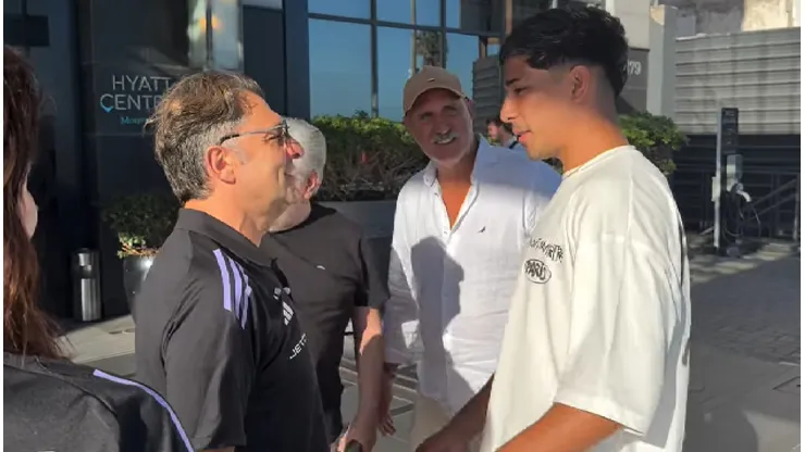 Salomón Rodríguez ya está con Colo Colo en Uruguay.