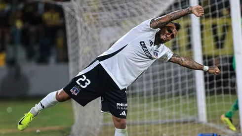 Arturo Vidal se hace el chistoso con el tema de Maxi Falcón.