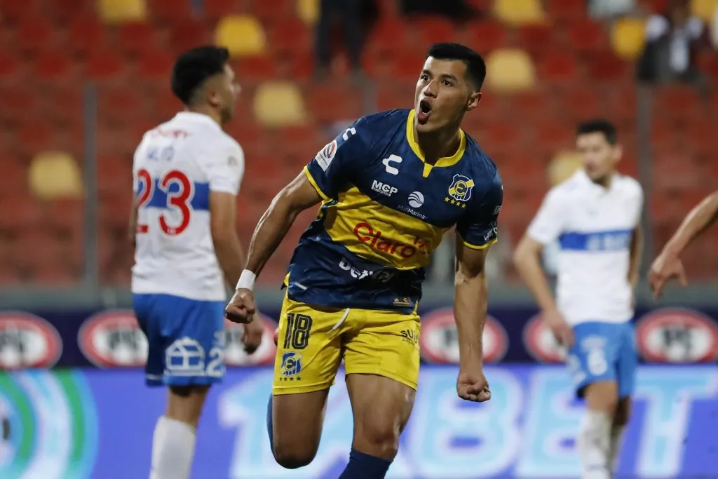 Leo Sequeira le anotó a la Católica en el fútbol chileno. (Felipe Zanca/Photosport).