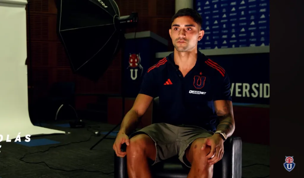 Nicolás Ramírez en su presentación en U de Chile. Foto: U de Chile.