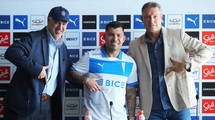 Medel fue presentado de forma oficial.