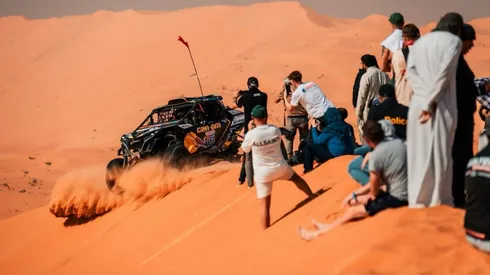 'Chaleco' López cierra dentro del podio el Rally Dakar 2025.