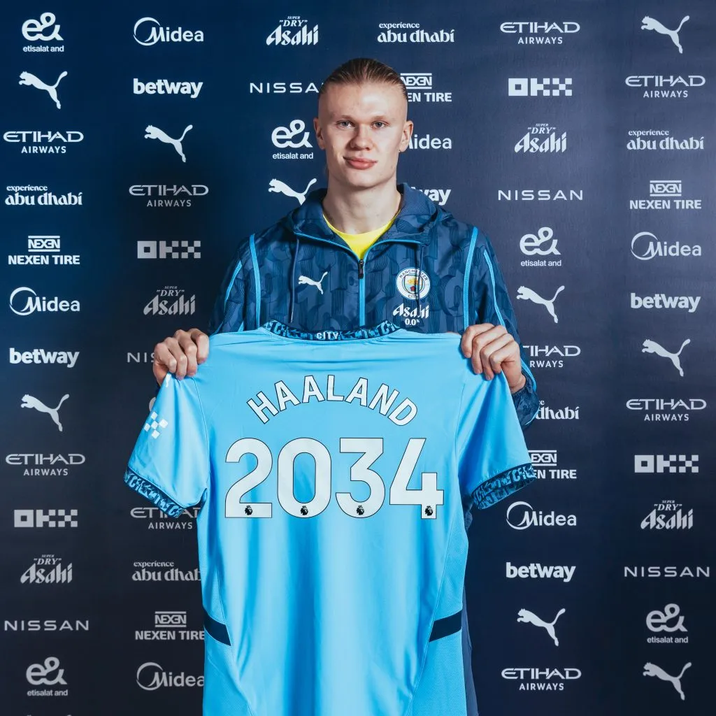 Erling Haaland sigue en el Manchester City… por un largo rato