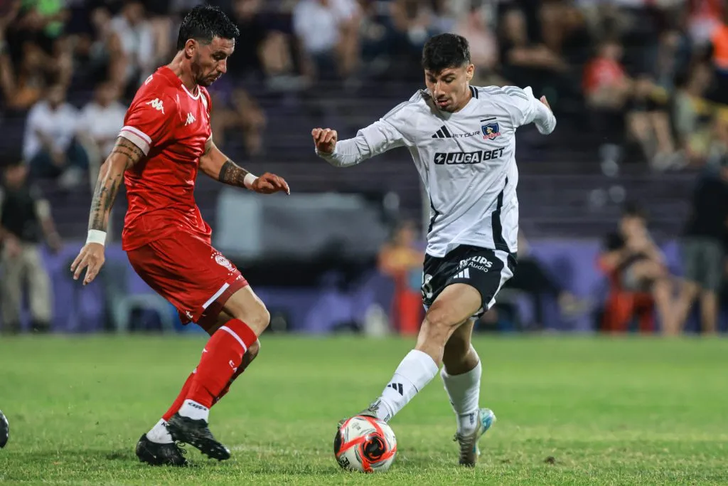 Colo Colo le ganó 1-0 a Huracán en la Serie Rio de La Plata | FocoUy/Photosport