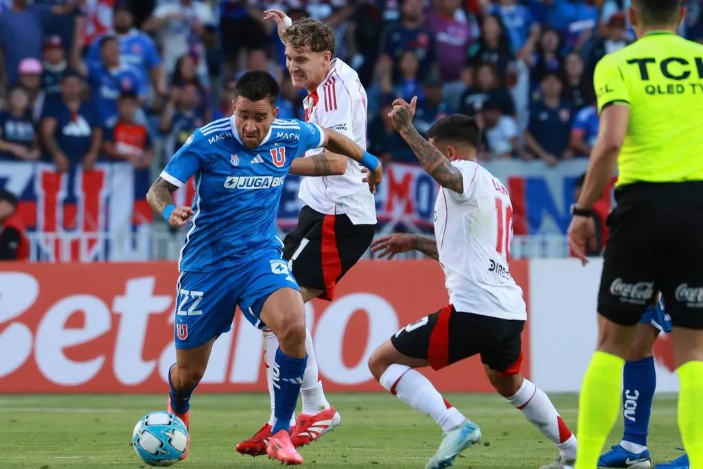 U. de Chile vs River /Photosport