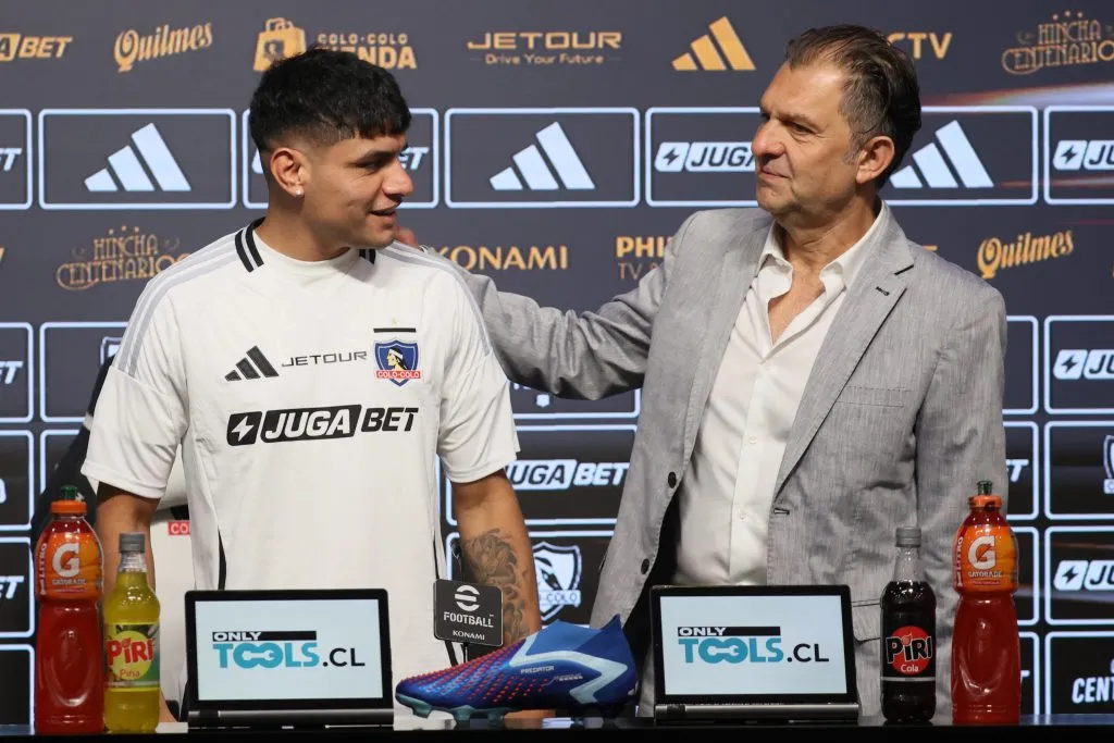 Aníbal Mosa avisó que Colo Colo no ha terminado en el mercado de fichajes. Foto: Photosport.