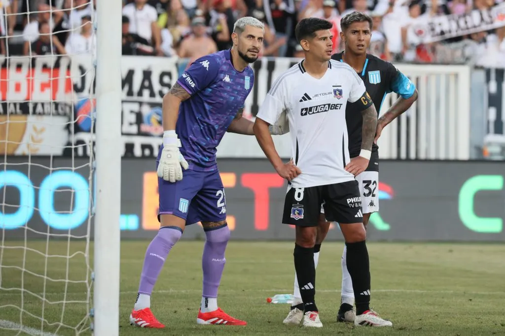 Esteban Pavez alaba el mercado albo. Foto: Dragomir Yankovic/Photosport