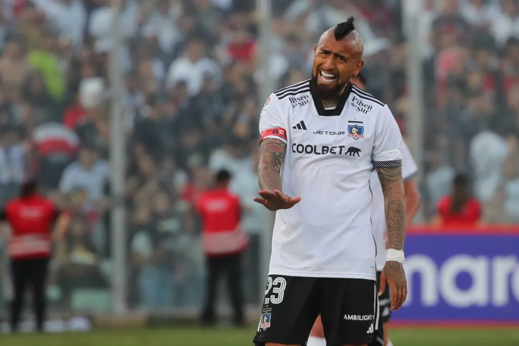 Vidal está ilusionado con el Colo Colo 2025. Imagen: Photosport.