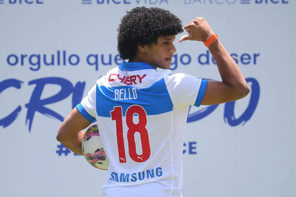 Eduard Bello usará la 18 en la UC. Foto: Javier Salvo/Photosport