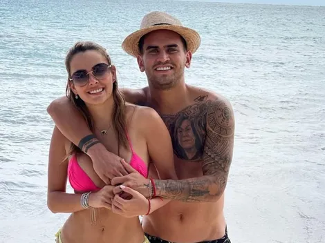 Esposa mexicana de Seba Vegas se hace colocolina al toque