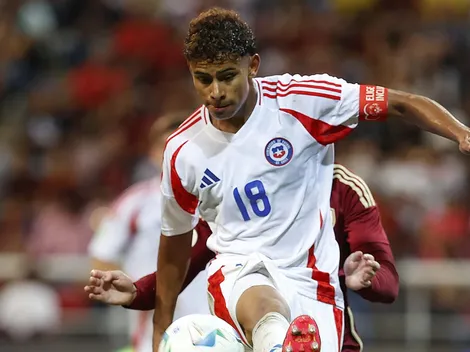 Rossel alabado tras doblete: lo piden de titular en su club