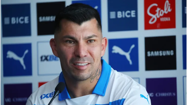 Medel estaría de regreso antes de lo esperado