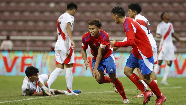 Juan Francisco Rossel lideró una nueva victoria de la Roja.