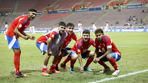 Agustín Arce saca chapa de un histórico de la Roja.