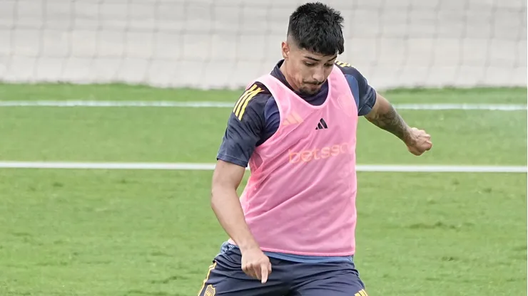 Williams Alarcón podrá debutar con Boca Juniors.